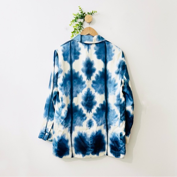 Zara NWT Blue White Blue Satin Tie Dye Artsy Printed Blazer Blogger’s Favorite - Picture 9 of 10